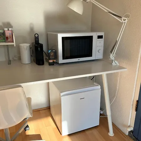 Zuidwest Zeven Free Parking! * ザントフォールト