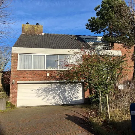 Zuidwest Zeven Free Parking! 4*